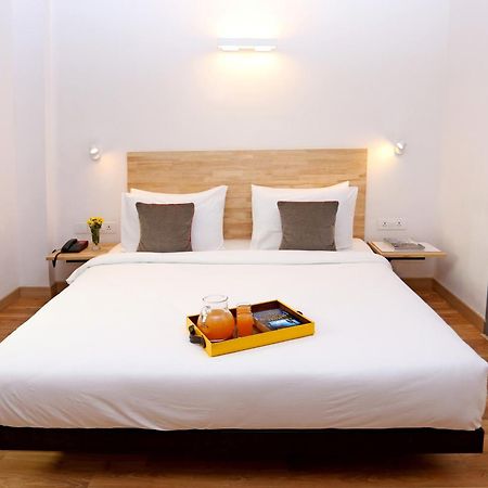 Oyo Townhouse 012 Kaushambi Metro Ghaziabad Ξενοδοχείο Εξωτερικό φωτογραφία