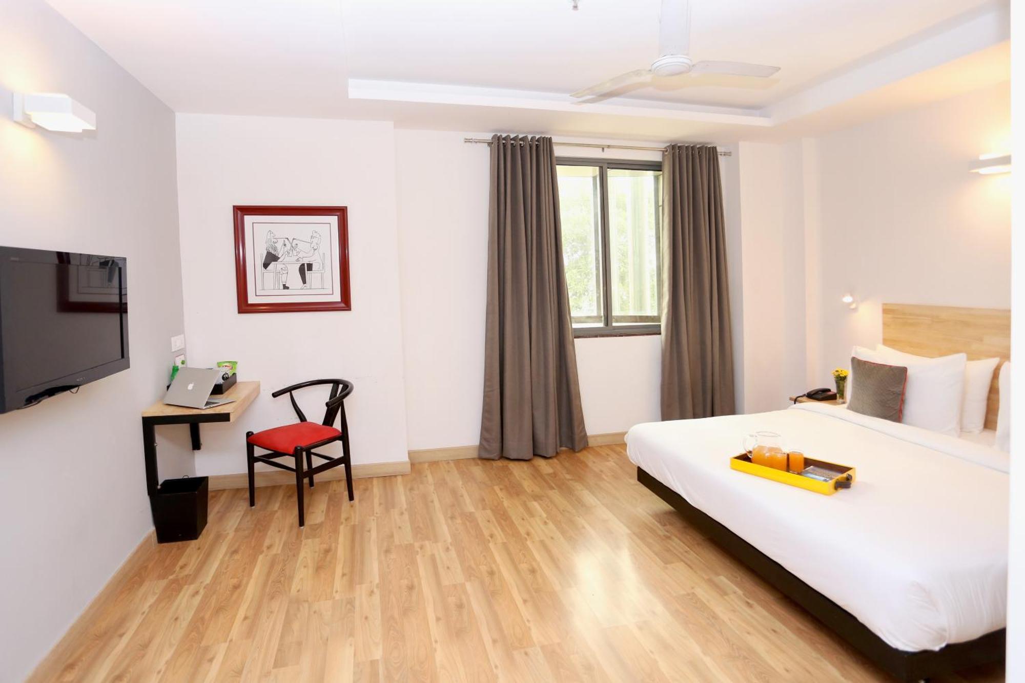 Oyo Townhouse 012 Kaushambi Metro Ghaziabad Ξενοδοχείο Εξωτερικό φωτογραφία