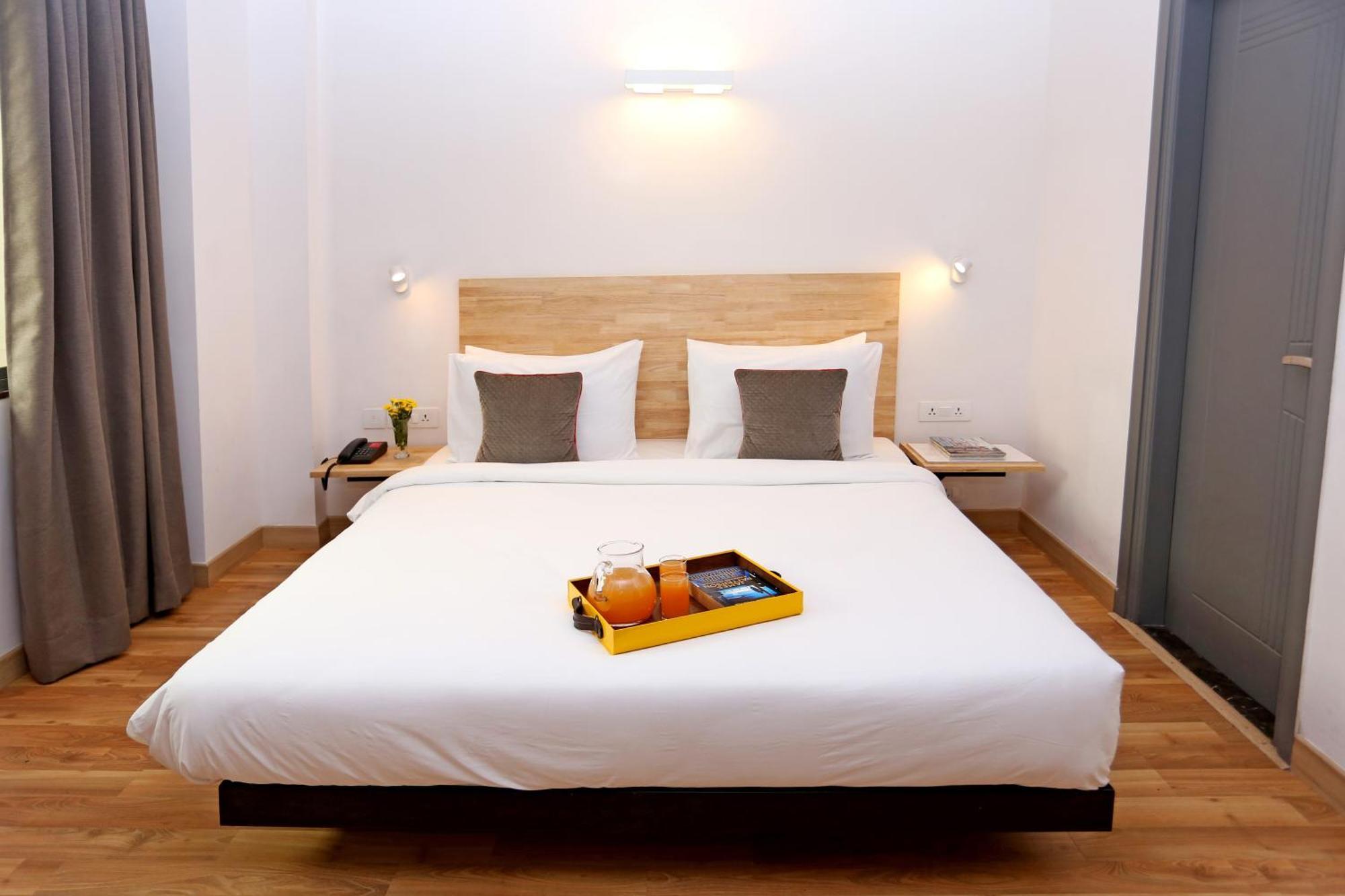 Oyo Townhouse 012 Kaushambi Metro Ghaziabad Ξενοδοχείο Εξωτερικό φωτογραφία