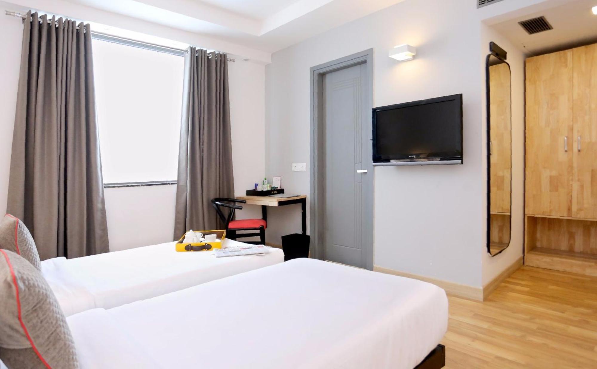 Oyo Townhouse 012 Kaushambi Metro Ghaziabad Ξενοδοχείο Εξωτερικό φωτογραφία