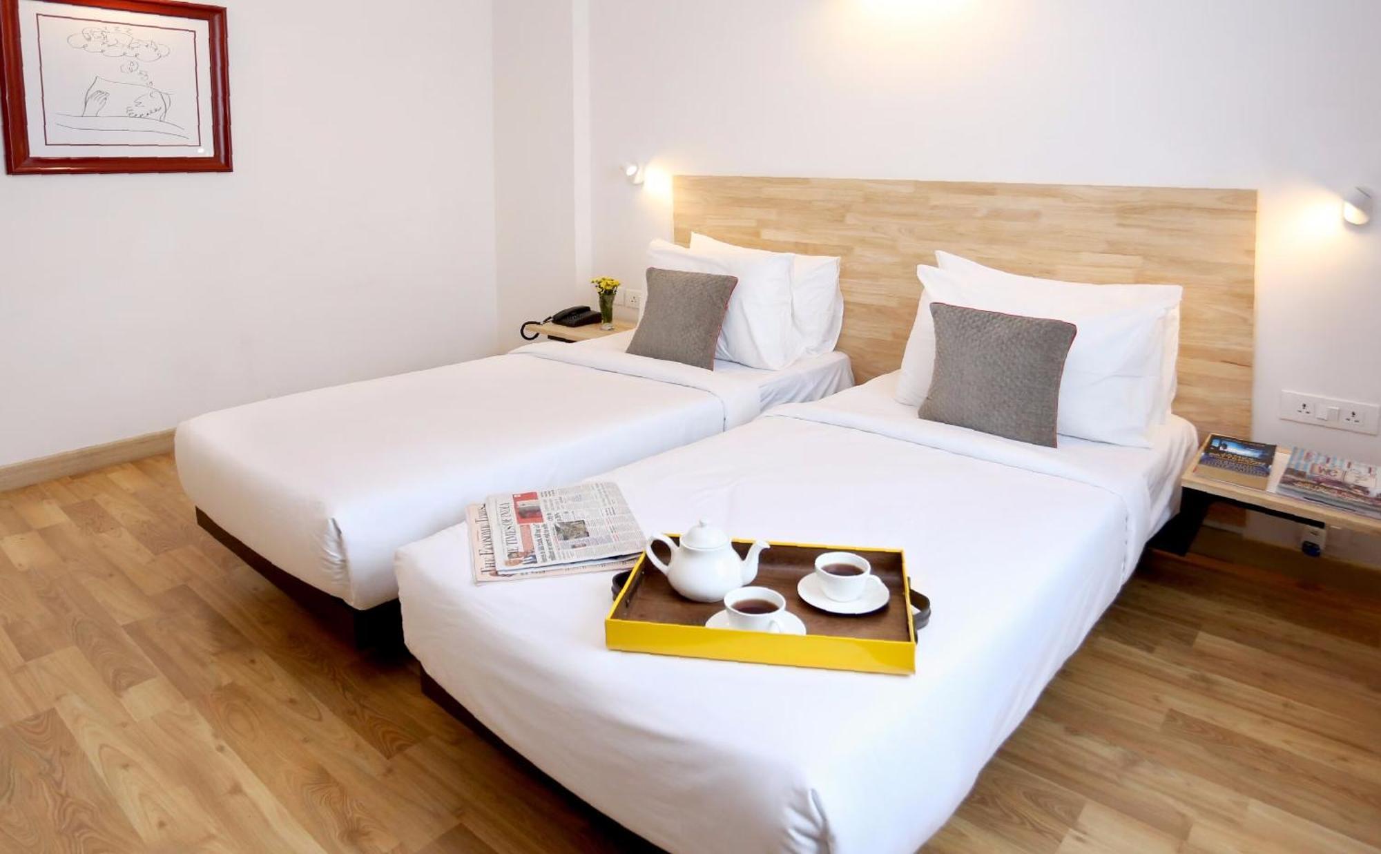 Oyo Townhouse 012 Kaushambi Metro Ghaziabad Ξενοδοχείο Εξωτερικό φωτογραφία